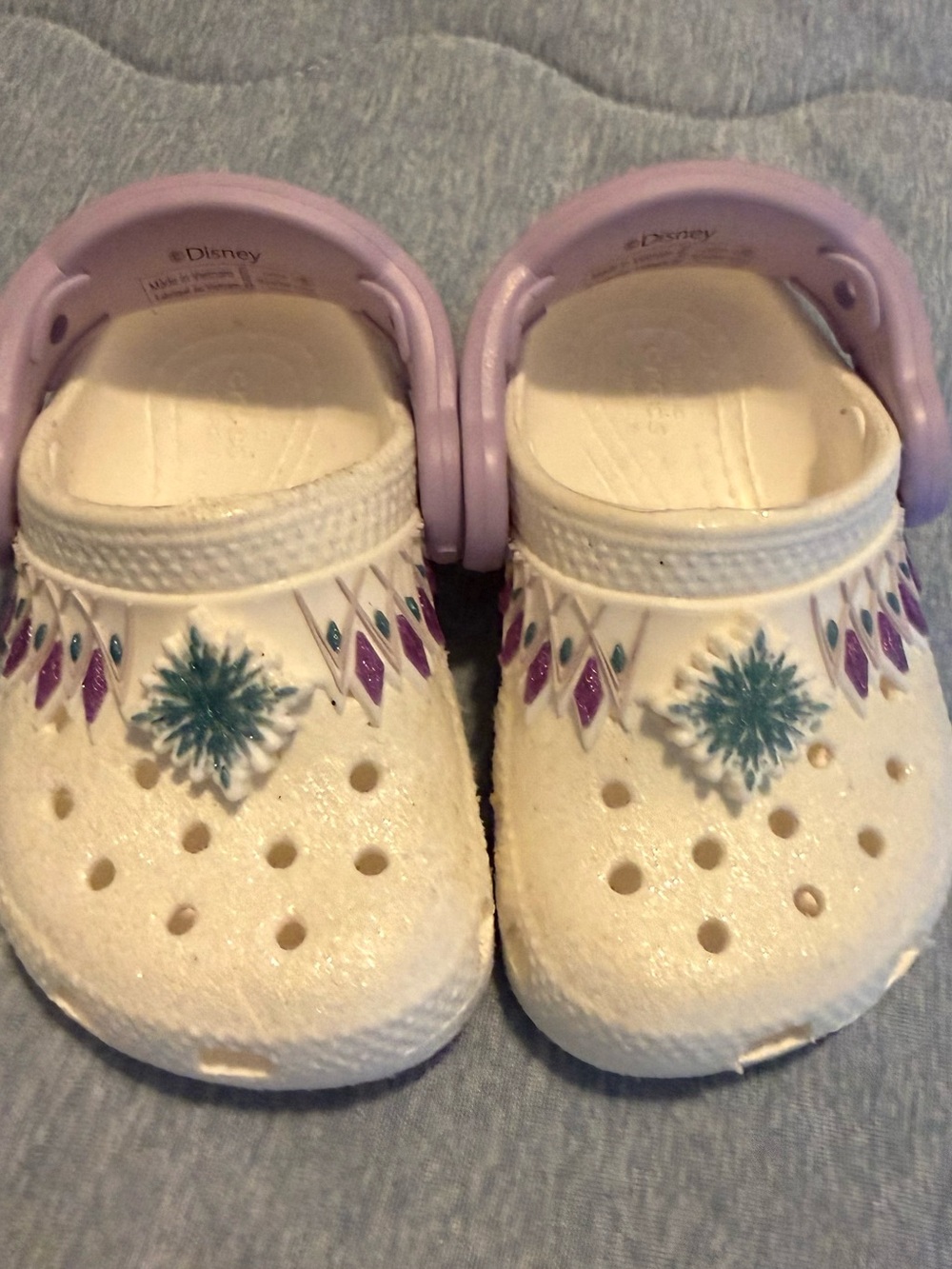 Frozen 2 crocs